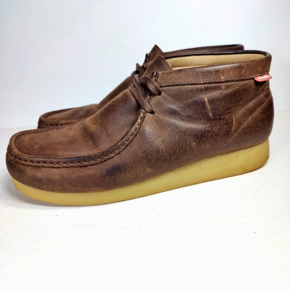 Clarks Stinson Hi  Brown Leather Chukka Brown Smooth Beeswax Men's Shoe Mens 11M - Picture 1 of 9